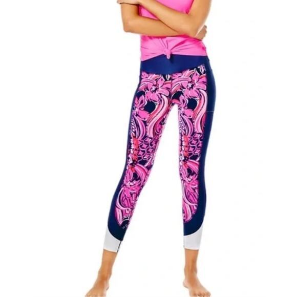 Lilly Pulitzer Luxletic Weekender‎ Mid Rise Leggings in Low Tide Navy Size Large - Picture 1 of 10
